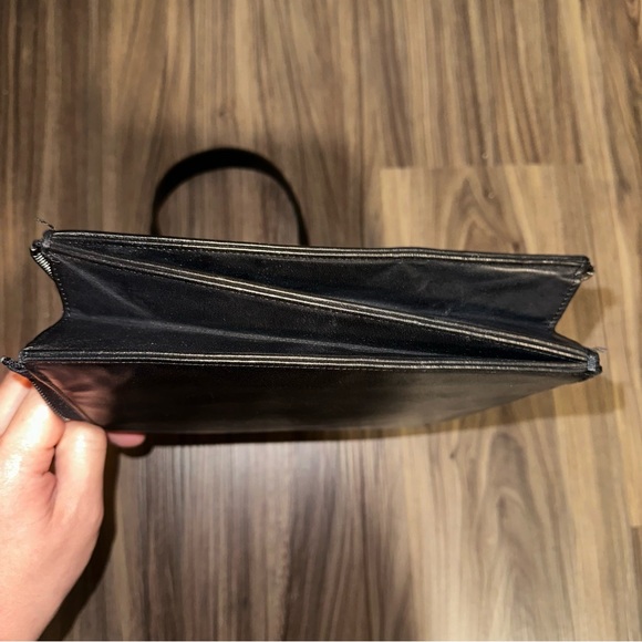 Distressed Maison Margiela Double Zip Leather Bag - Picture 13 of 13